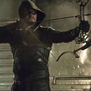 arrow season 1 bow