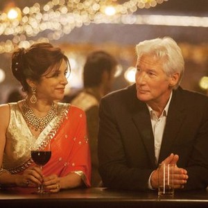 THE SECOND BEST EXOTIC MARIGOLD HOTEL, from left: Lillete Dubey, Richard Gere, 2015. ph: Laurie Sparham/TM & copyright © Fox Searchlight. All rights reserved