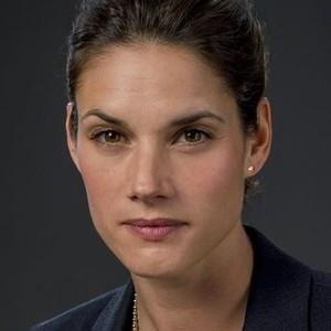 Missy Peregrym as Special Agent Maggie Bell