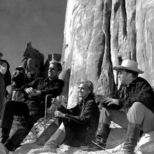 RED MOUNTAIN, from left, Alan Ladd, Lizabeth Scott, Arthur Kennedy, relaxing on location in New Mexico, 1951