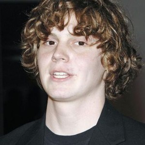 Evan Peters at arrivals for Premiere of NEVER BACK DOWN, ArcLight Cinerama Dome, Los Angeles, CA, March 04, 2008. Photo by: Michael Germana/Everett Collection