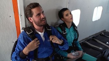 Keeping up with the kardashians season 15 episode 12 sale