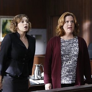 Crazy Ex-Girlfriend, Rachel Bloom (L), Donna Lynne Champlin (R), 10/12/2015, ©KSITE