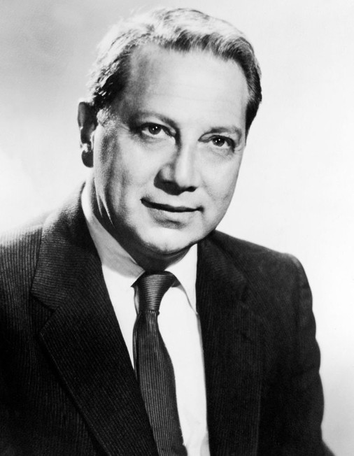Luther Adler