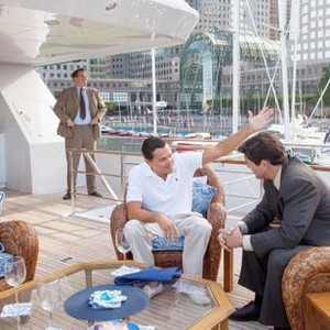 THE WOLF OF WALL STREET, from left: Ted Griffin, Leonardo DiCaprio, Kyle Chandler, 2013. ph: Mary Cybulski/©Paramount Pictures