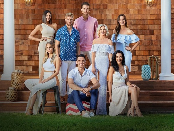 Watch summer house season 3 online free outlet
