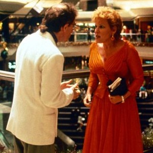 Scenes From a Mall (1990) photo 7