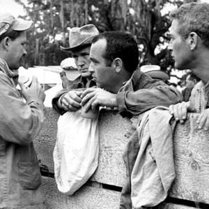 COOL HAND LUKE, Don Pearce (writer), Stuart Rosenberg (director) and Paul Newman (right), 1967