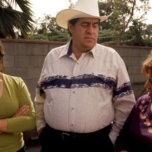 REAL WOMEN HAVE CURVES, America Ferrera, Jorge Cervera Jr., Lupe Ontiveros, 2002, (c) HBO