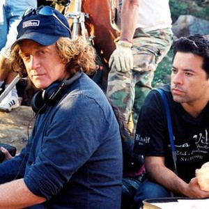 INNOCENT VOICES, (aka VOCES INNOCENTES), director Luis Mandoki, writer Oscar Torres on set, 2004