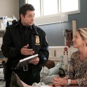 Nurse Jackie, Adam Ferrara (L), Edie Falco (R), 'Smile', Season 5, Ep. #3, 04/28/2013, ©SHO