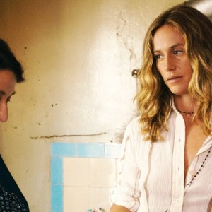 SUMMERTIME, (aka LA BELLE SAISON), from left: Noemie Lvovsky, Cecile De France, 2015. © Strand Releasing
