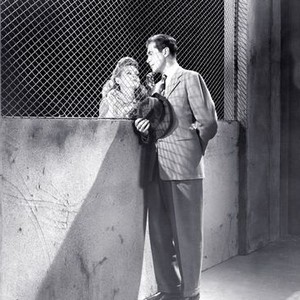 Girls in Chains (1943) photo 1