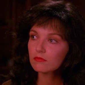 why did they change donna in twin peaks season two