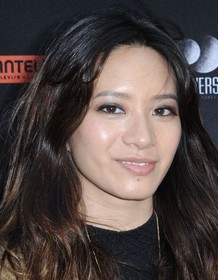 Chantal Thuy