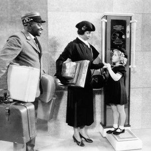 POOR LITTLE RICH GIRL, from left: Sam McDaniel, Sara Haden, Shirley Temple, 1936, TM & Copyright © 20th Century Fox Film Corp