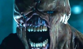 Resident Evil: Apocalypse: Official Clip - Alice Meets Nemesis photo 4