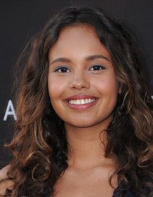 Alisha Boe