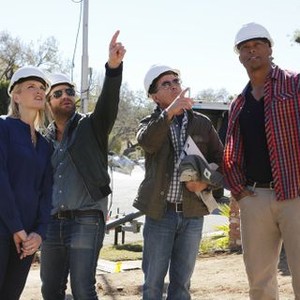 American Dream Builders, Monica Pedersen (L), Eddie George (R), 'Victorian', Season 1, Ep. #9, 05/18/2014, ©NBC
