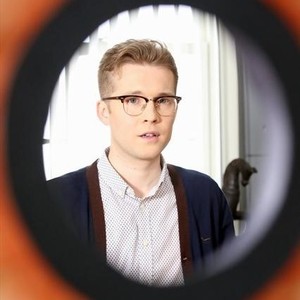 Suburgatory, Patrick Carlyle, 'Brown Trembler', Season 2, Ep. #18, 03/27/2013, ©ABC