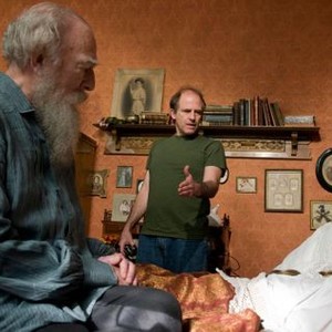 THE LAST STATION, from left: Christopher Plummer as Leo Tolstoy, director Michael Hoffman, Helen Mirren, on set, 2009. Ph: Stephan Rabold/ ©Sony Pictures Classics