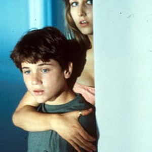 Leelee Sobieski stars as Ruby Baker and Trevor Morgan stars as her younger brother, Rhett, in the Columbia Pictures psychological thriller, THE GLASS HOUSE. photo 10