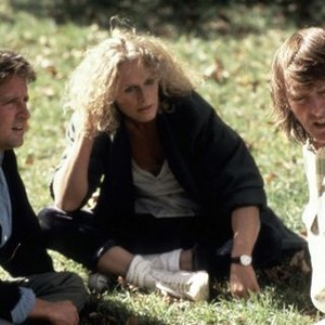FATAL ATTRACTION, Michael Douglas, Glenn Close, director Adrian Lyne on set, 1987, (c) Paramount