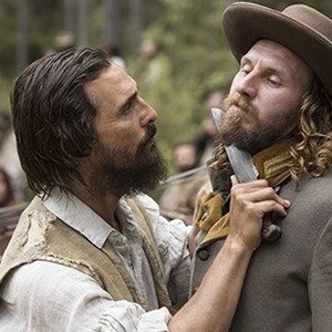 (L-R) Matthew McConaughey as Newton Knight and Bill Tangradi as Lt. Barbour in "Free State of Jones." photo 4