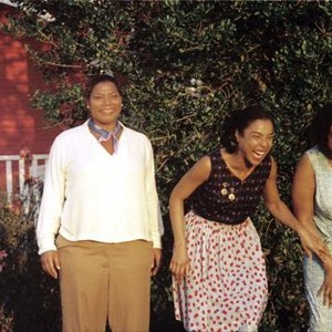 THE SECRET LIFE OF BEES, from left: Queen Latifah, Sophie Okonedo, Jennifer Hudson, 2008, TM and ©Copyright Twentieth Century Fox. All Rights Reserved./