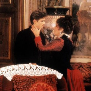 YOUNG TOSCANINI, (aka IL GIOVANE TOSCANINI), from left: C. Thomas Howell as Arturo Toscanini, Elizabeth Taylor, 1988, © UGC