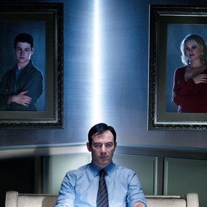 Dylan Minnette, Jason Isaacs and Laura Allen (from left)