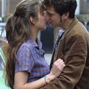 Love Me if You Dare (2003) photo 14