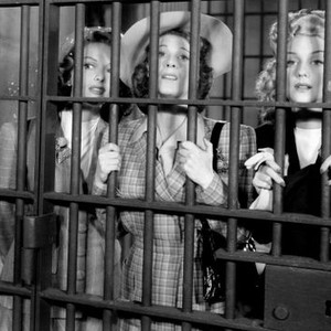 TWO SENORITAS FROM CHICAGO, from left, Jinx Falkenburg, Joan Davis, Ann Savage, 1943