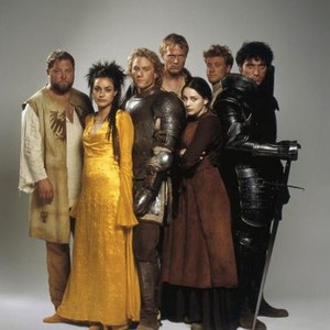 A KNIGHT'S TALE, Mark Addy, Shannyn Sossamon, Heath Ledger, Paul Bettany, Laura Fraser, Alan Tudyk, Rufus Sewell, 2001. ©Columbia Pictures