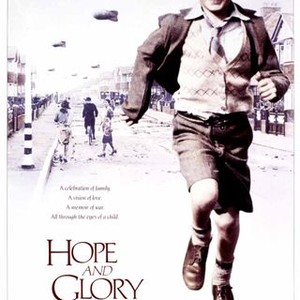 Hope and Glory (1987) photo 11