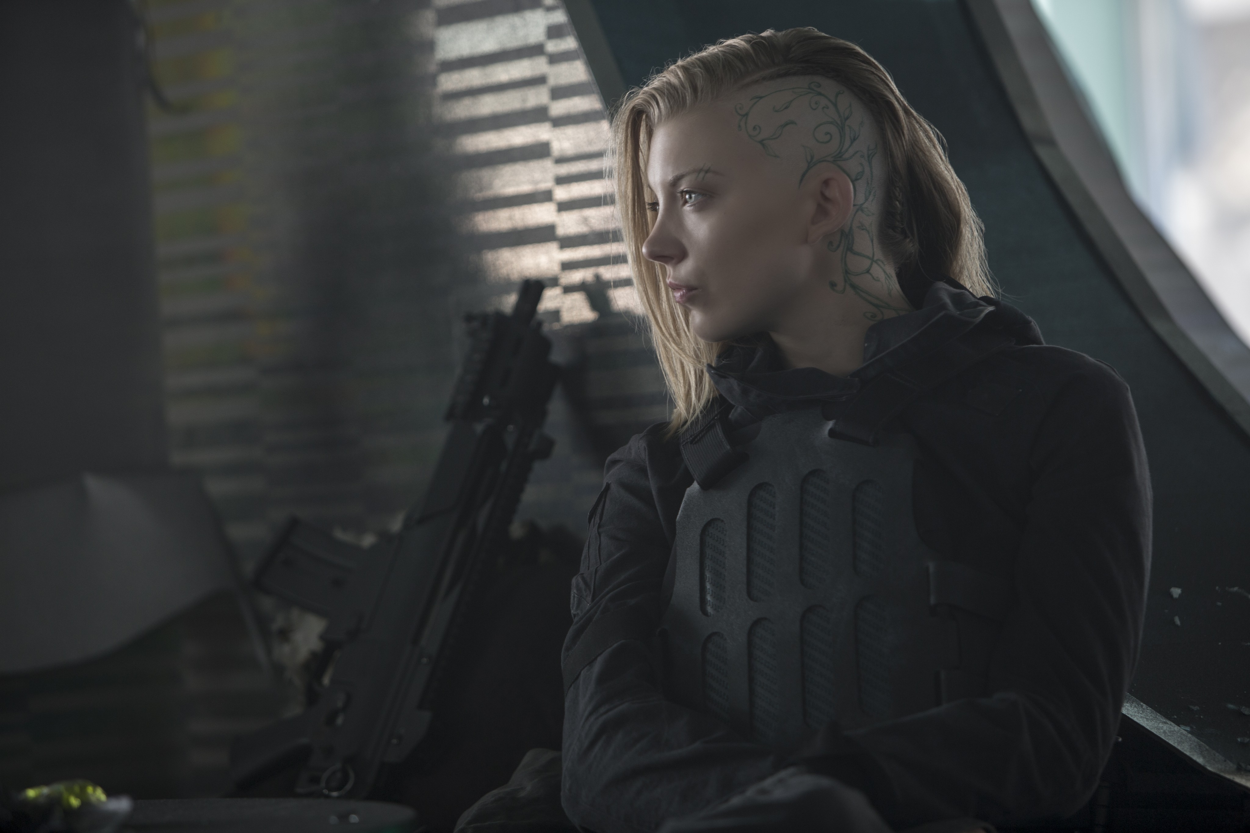 The Hunger Games - Trailers & Videos - Rotten Tomatoes