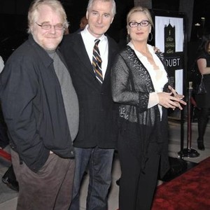 Philip Seymour Hoffman, John Patrick Shanley, Meryl Streep at arrivals for DOUBT Premiere, Academy of Motion Picture Arts  Sciences (AMPAS), Los Angeles, CA, November 18, 2008. Photo by: Michael Germana/Everett Collection