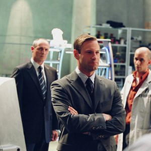 (Left to right) Colm Feore as Wolfe, Aaron Eckhart as Rethrick and Christopher Kennedy as Stevens in "Paycheck." photo 3