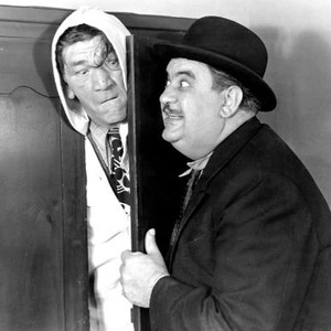 CRAZY KNIGHTS, Shemp Howard, Billy Gilbert, 1944