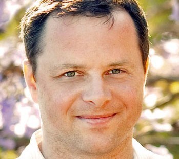 Alexi Hawley - Rotten Tomatoes