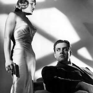 PITFALL, Lizabeth Scott, Raymond Burr, 1948, gun