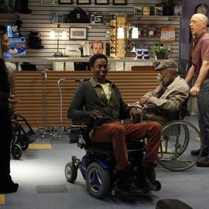 Family Tools, from left: Danielle Nicolet, Edi Gathegi, Lee Weaver, J.K. Simmons, 'Role Model', Season 1, Ep. #6, 06/12/2013, ©ABC