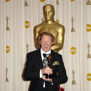 Cinematographer, Anthony Dod Mantle, Best Cinematography award for Slumdog Millionaire in the press room for 81st Annual Academy Awards - PRESS ROOM, Kodak Theatre, Los Angeles, CA 2/22/2009. Photo By: Dee Cercone/Everett Collection