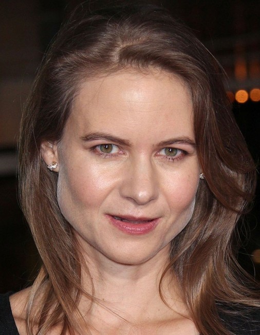 Laura Solon