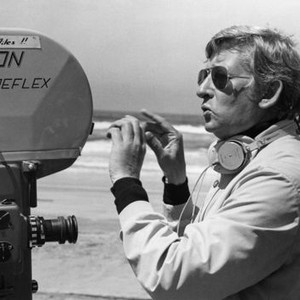 SUMMER OF '42, director Robert Mulligan, on location in California, 1971