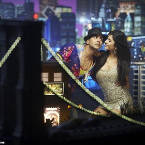 Akshay Kumar as Tabrez Mirza Khan and Katrina Kaif as Anya in "Tees Maar Khan." photo 15