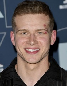 Oliver Stark