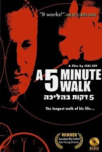 Hamesh Dakot BeHalicha (A Five Minutes Walk)