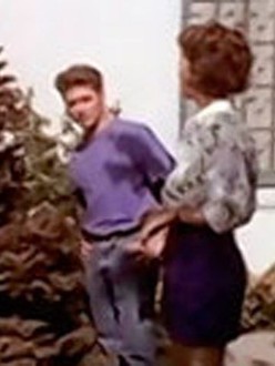 Watch beverly hills 90210 season 4 episode 15 outlet
