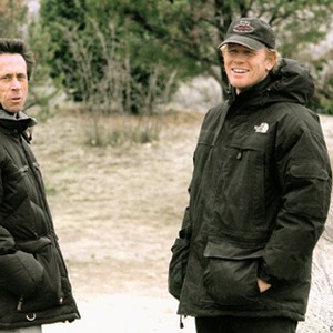 Producer Brian Grazer (l) and director Ron Howard on the set of Revolution Studios'    suspense thriller The Missing, a Columbia Pictures release. photo 2